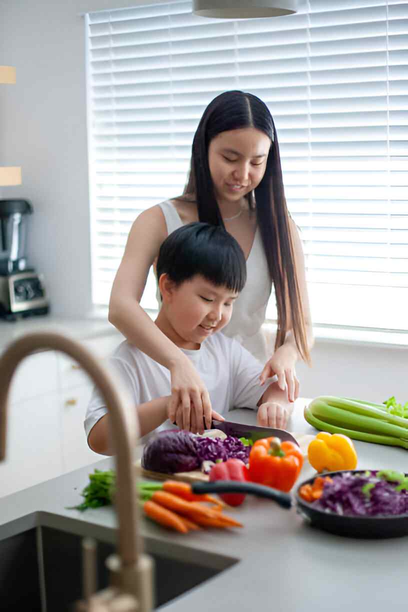 Involve kids in meal preparation 
